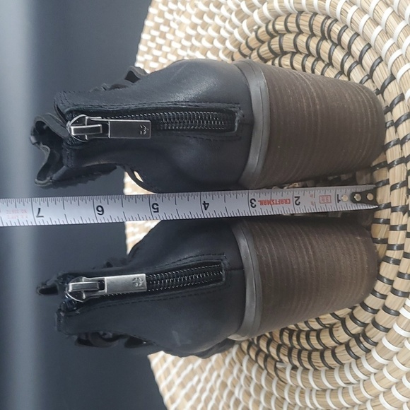 Lucky Brand Darvie Sandals Block Heels 9M - Picture 5 of 8